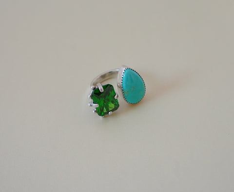 Adjustable Gem and Turquoise Ring (8.5)