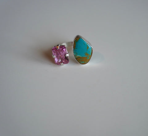 Adjustable Gem and Turquoise Ring (Size 8.5)