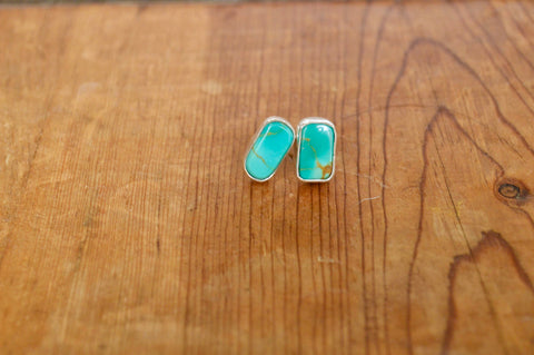 Kingman TurquoiseStuds